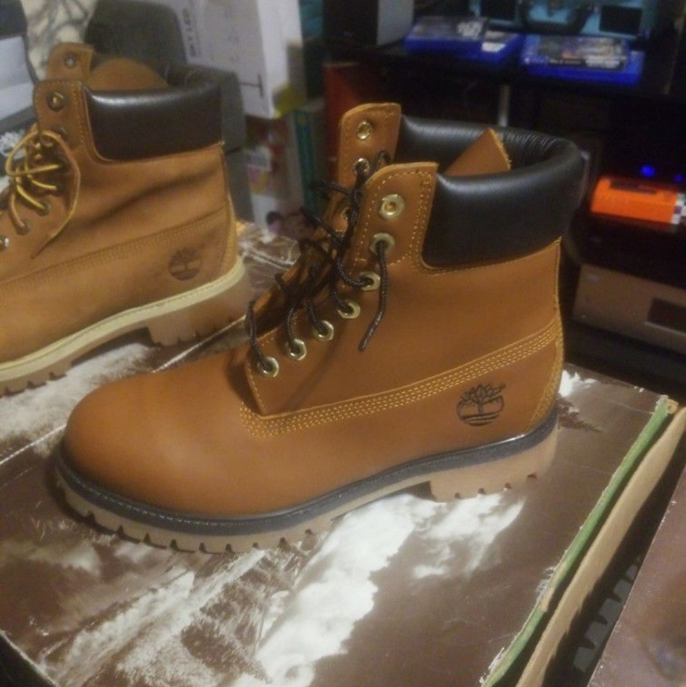 Timberlands - image 2